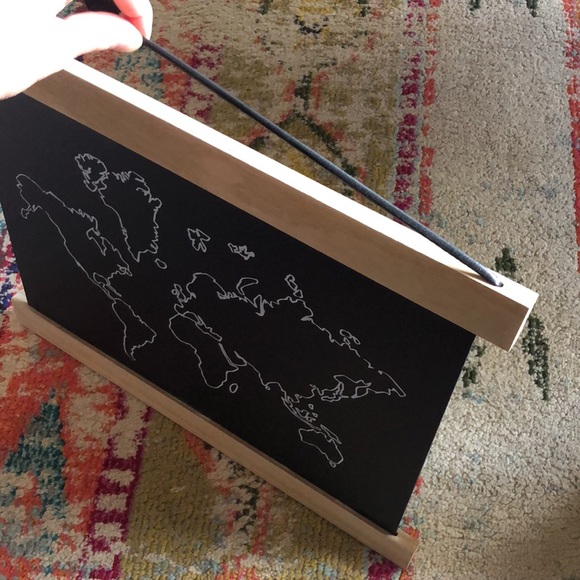 World Map wall decor - Picture 2 of 2